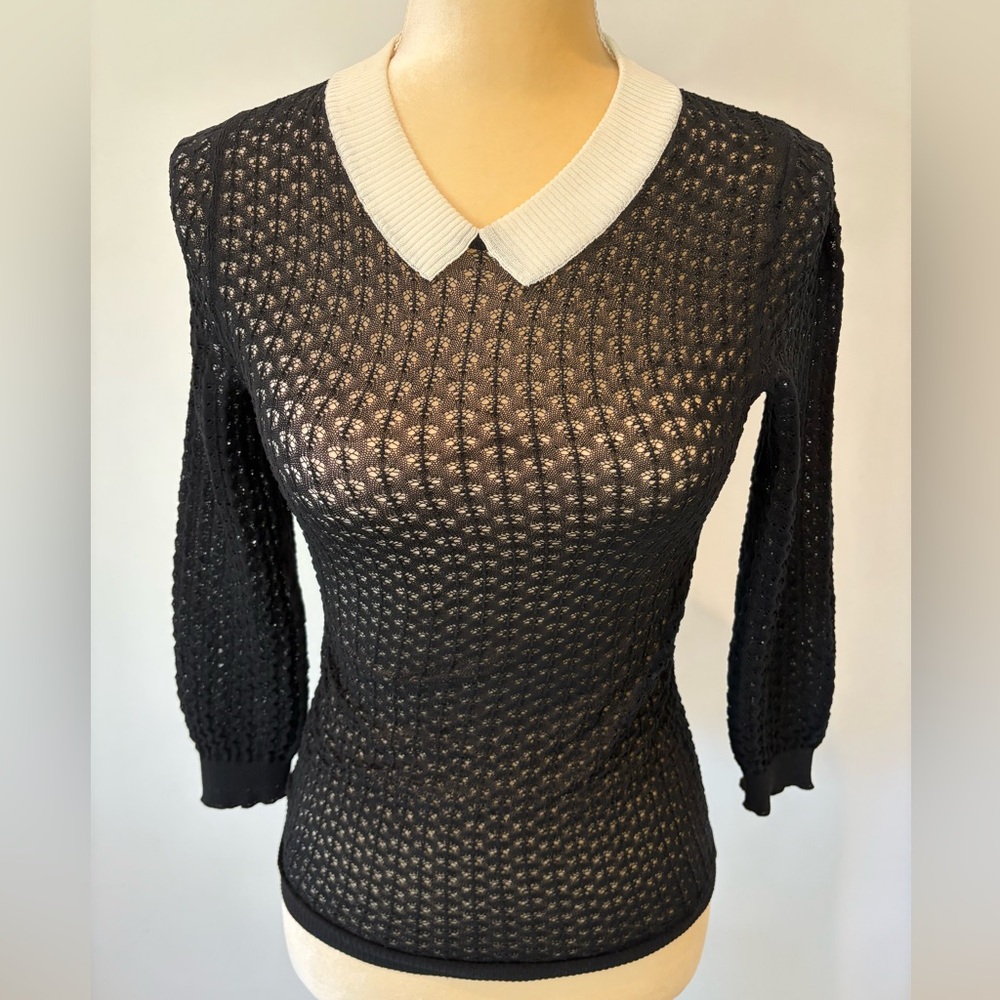 Marc Jacobs Black Crochet Blouse with White Collar, XS
